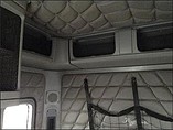 FREIGHTLINER COLUMBIA 120 Photo #9