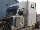 FREIGHTLINER CLASSIC XL Photo #2