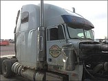 FREIGHTLINER CLASSIC XL Photo #3