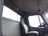 FREIGHTLINER M2 100 Photo #12