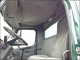 FREIGHTLINER M2 100 Photo #13