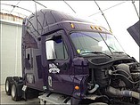 FREIGHTLINER CASCADIA Photo #2