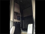 FREIGHTLINER CASCADIA Photo #8