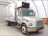FREIGHTLINER FL70 Photo #4