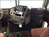 FREIGHTLINER CLASSIC XL Photo #6