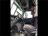 FREIGHTLINER COLUMBIA 120 Photo #7