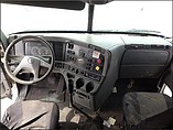 FREIGHTLINER COLUMBIA 120 Photo #8