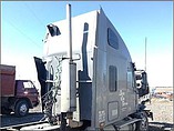 FREIGHTLINER COLUMBIA 120 Photo #3