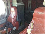 FREIGHTLINER COLUMBIA 120 Photo #8