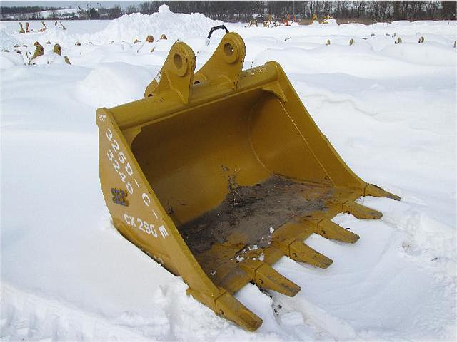 EXCAVATORS 325D, PC340, PC300 Photo