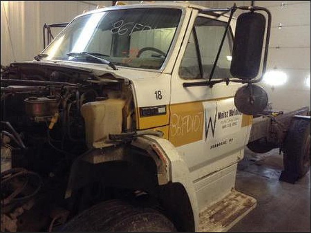 FORD F7000 Photo