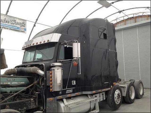 FREIGHTLINER CLASSIC XL Photo