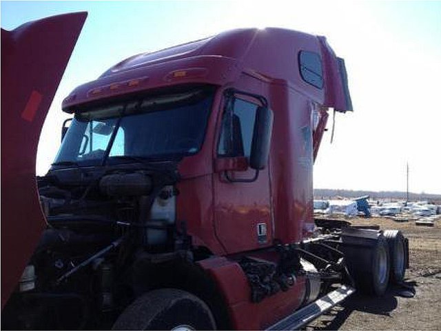 FREIGHTLINER C120-CENTURY Photo