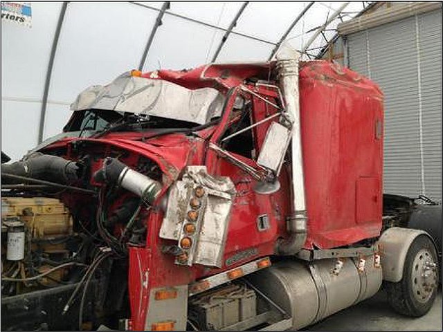 FREIGHTLINER CLASSIC XL
