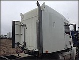FREIGHTLINER COLUMBIA 120 Photo #3