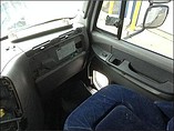 FREIGHTLINER COLUMBIA 120 Photo #7