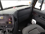 FREIGHTLINER COLUMBIA 120 Photo #6