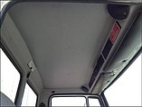 FREIGHTLINER FL70 Photo #6