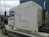 FREIGHTLINER FLD120 Photo #7