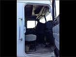 FREIGHTLINER FLD120 Photo #9