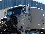 FREIGHTLINER FLD120 Photo #2