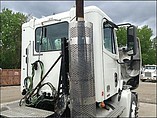 FREIGHTLINER COLUMBIA 120 Photo #4
