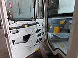 FREIGHTLINER FL70 Photo #5