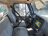 FREIGHTLINER BUSINESS CLASS M2 10 Photo #5