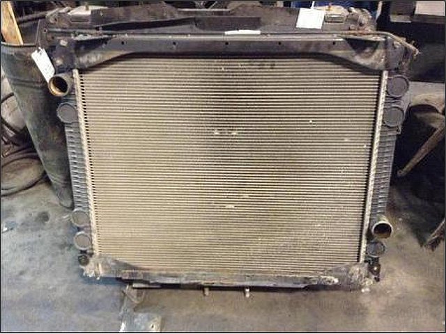 FREIGHTLINER FL112 Photo