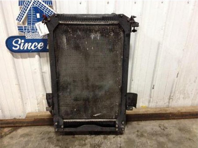FREIGHTLINER FL106 Photo