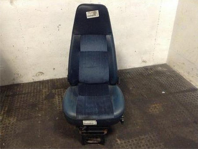 FREIGHTLINER FLD120