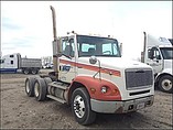 FREIGHTLINER FL112 Photo #2