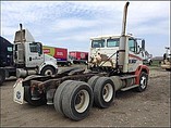 FREIGHTLINER FL112 Photo #3