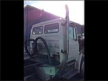 FREIGHTLINER FL70 Photo #3