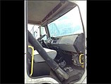 FREIGHTLINER FL70 Photo #7