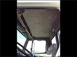 FREIGHTLINER FL70 Photo #9