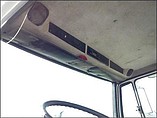 FREIGHTLINER FL70 Photo #12