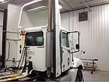 FREIGHTLINER COLUMBIA 120 Photo #3
