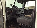 FREIGHTLINER COLUMBIA 120 Photo #6