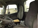 FREIGHTLINER COLUMBIA 120 Photo #7