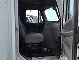 FREIGHTLINER COLUMBIA 120 Photo #5