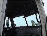 FREIGHTLINER COLUMBIA 120 Photo #6
