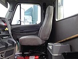 FREIGHTLINER COLUMBIA 120 Photo #4