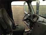 FREIGHTLINER COLUMBIA 120 Photo #2