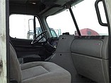 FREIGHTLINER COLUMBIA 120 Photo #6