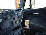 FREIGHTLINER C120-CENTURY Photo #8