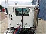 FREIGHTLINER COLUMBIA 120 Photo #4