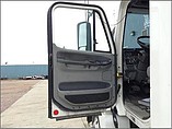 FREIGHTLINER COLUMBIA 120 Photo #7