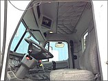 FREIGHTLINER COLUMBIA 120 Photo #10
