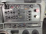 FREIGHTLINER COLUMBIA 120 Photo #13